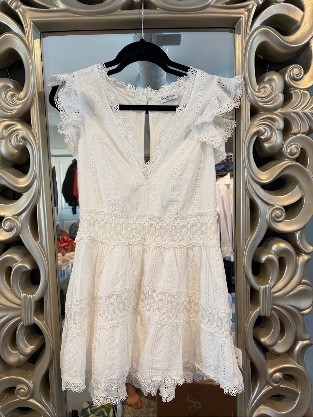 BNWT Miss Selfridge White Lace Ruffle Sleeveless V-Neck Romper 04